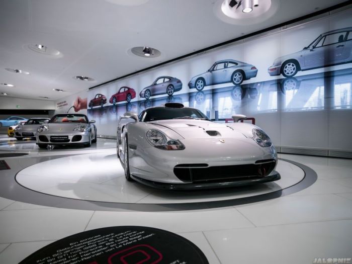 汽車(chē)展廳設計注意事項，數字汽車(chē)展廳優(yōu)勢講解！